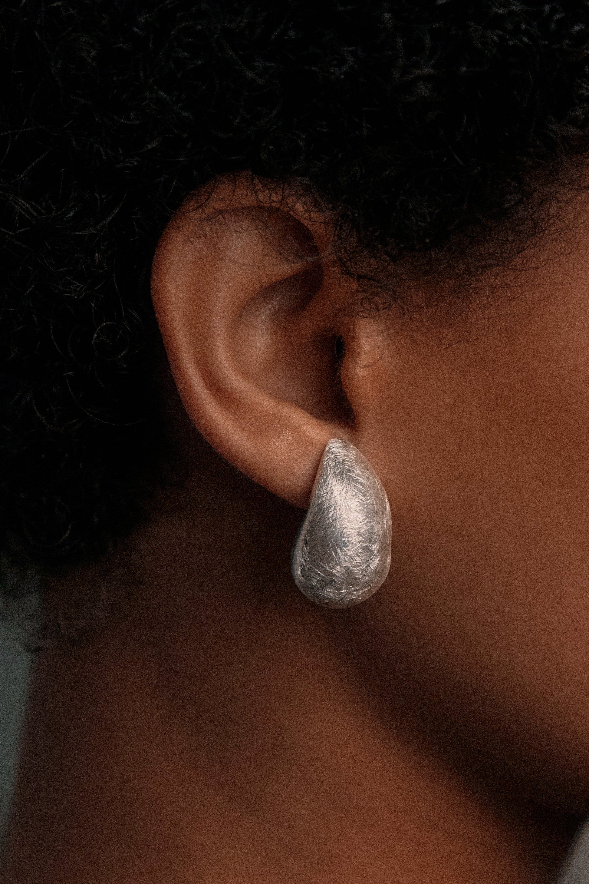 Mestiza Bold Stratched Earrings