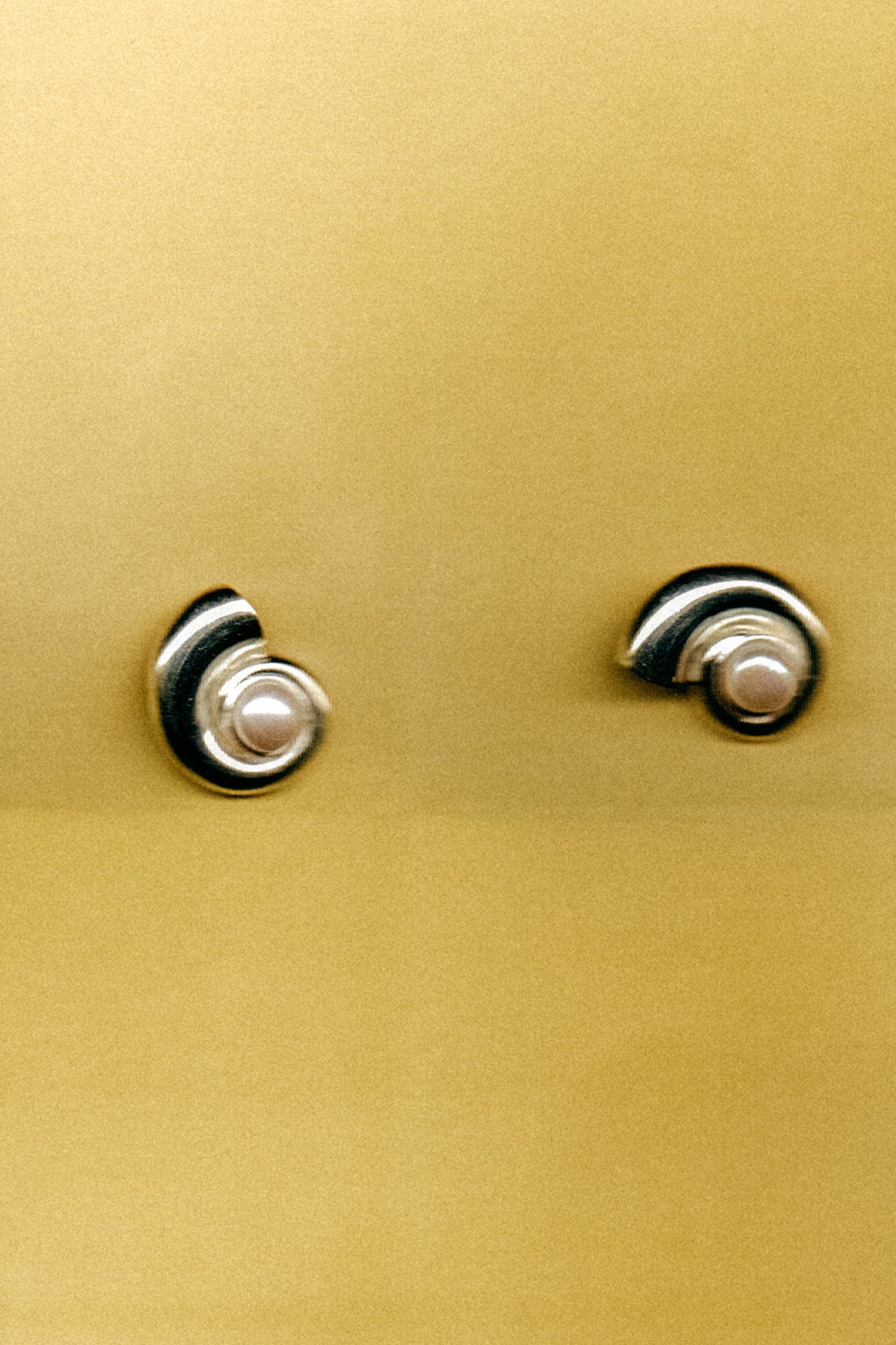 Mestiza Caracol Pearl Earrings