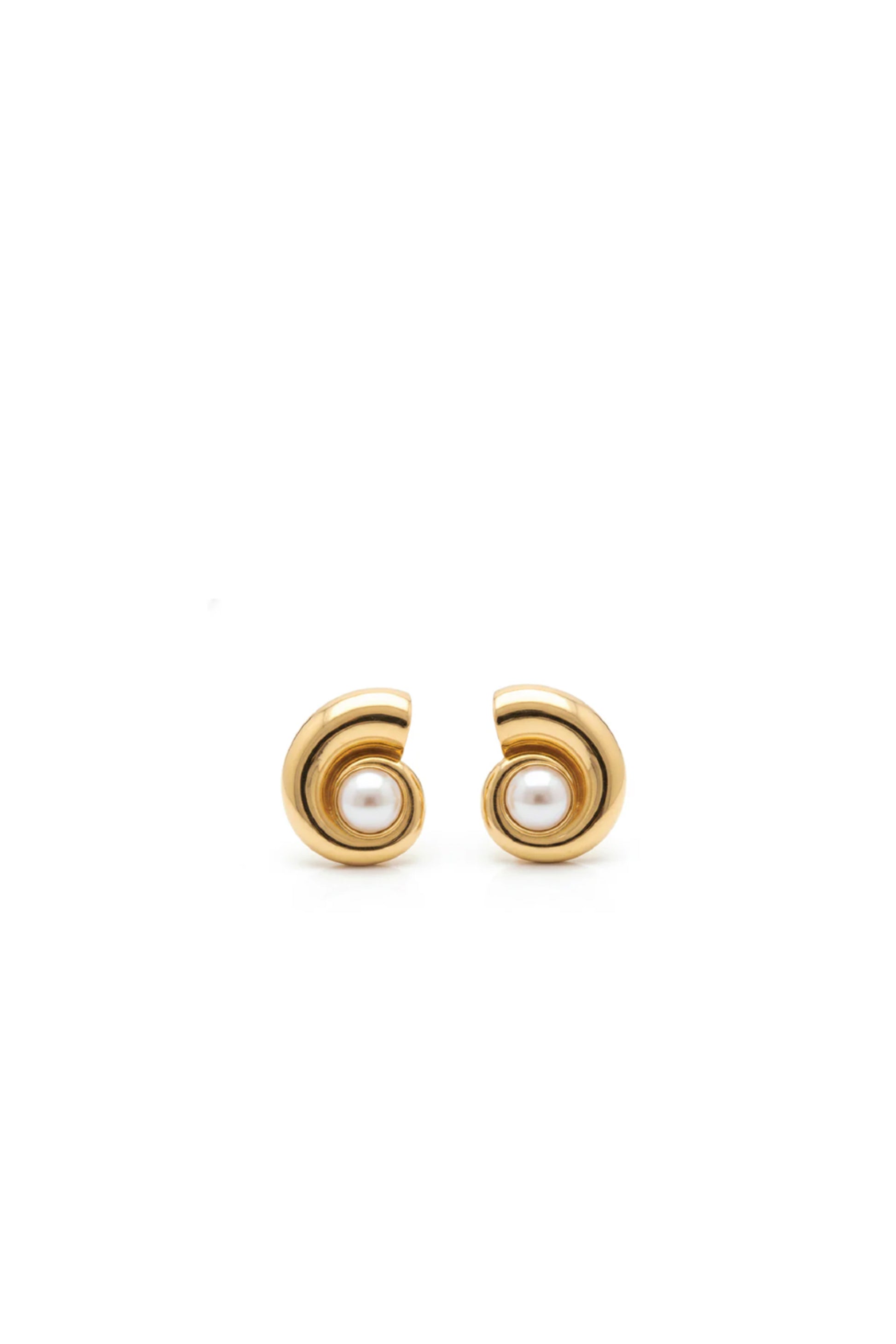 Mestiza Caracol Pearl Earrings