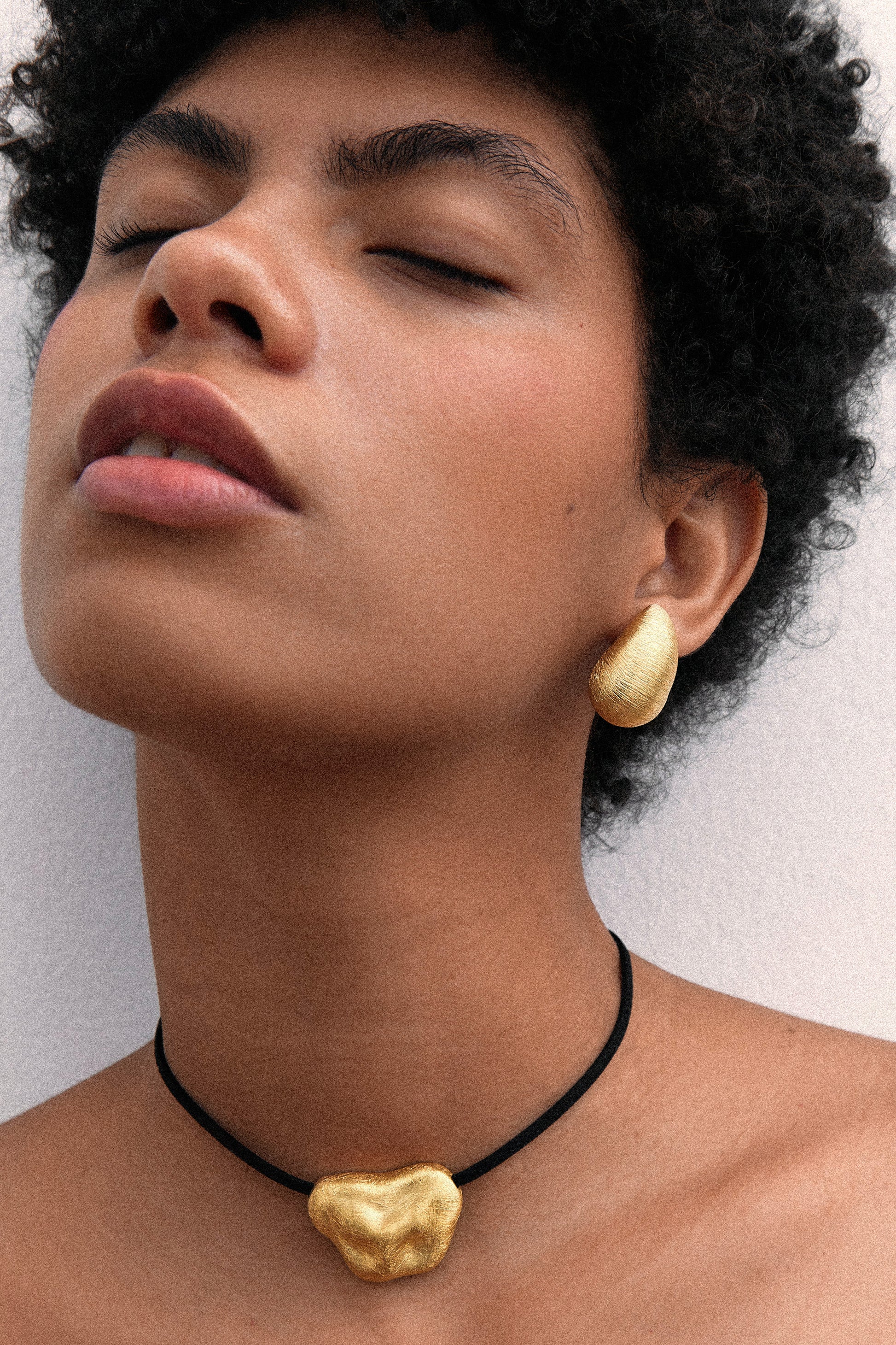 Mestiza Papita Choker